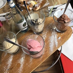 Anema E Core Pizzeria - "Gelato" on the side of the dessert platter