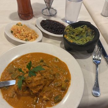 Angela's Cafe - Orient Heights - Pork loin with special sauce and Winning Guacamole - Mexican Near Me - Boston, Massachusetts