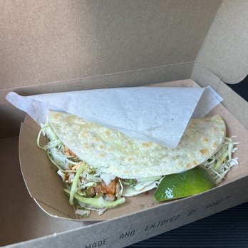 Loqui - Spicy Shrimp taco with a perfectly warmed flour tortilla - Tacos Near Me - Culver City, California