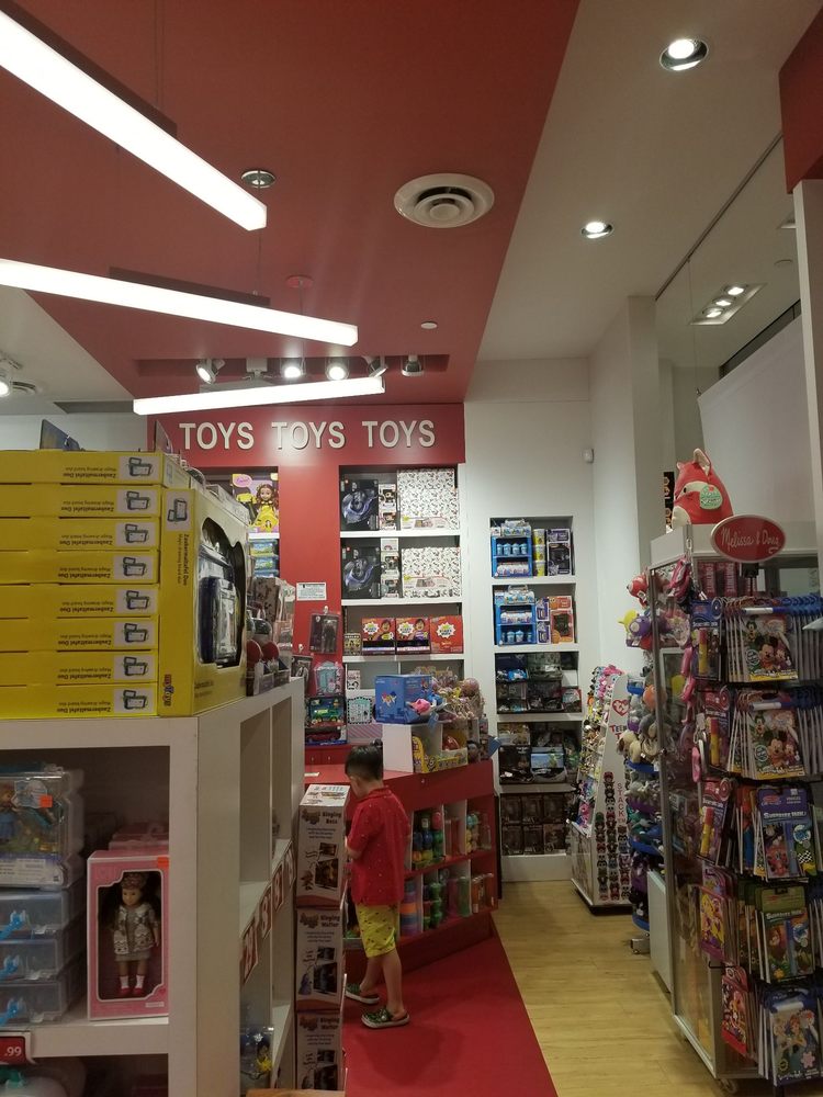 toys toys toys scarborough town centre