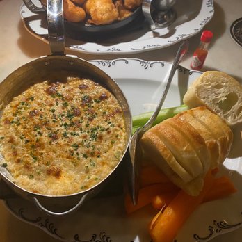 Loch Bar - Crab Dip - Seafood Near Me - Houston, Texas