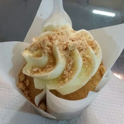 Grandma Sugar's Cupcakery