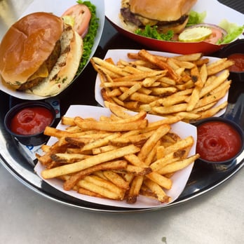 Frying Pan NYC - Bars Near Me - New York, New York