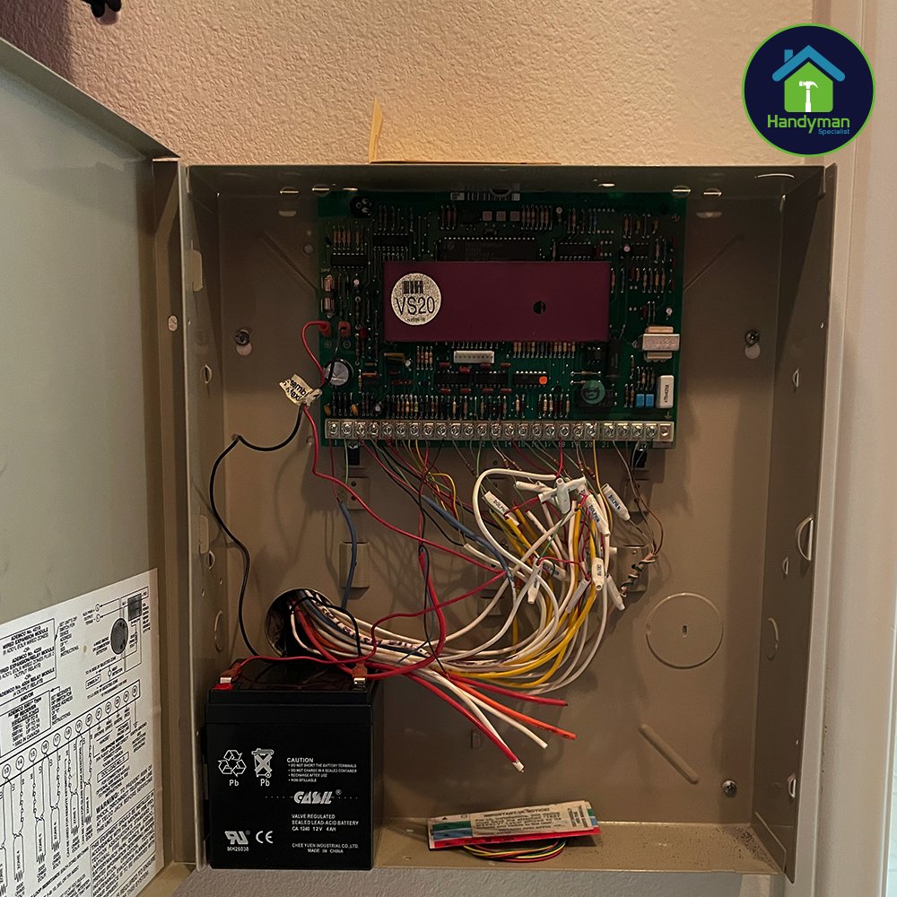 Slide of Handyman Specialist