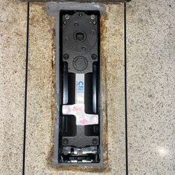 Door closer