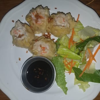 Dannee Thai - Chicken and shrimp shumai - Thai Near Me - Brooklyn, New York Dannee Thai - Chicken and shrimp shumai - Thai Near Me - Brooklyn, New York