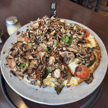 Ojai Pizza Company - build your own pizza: alfredo sauce, mushroom, spinach, pepperoni & hot honey - Pizza Near Me - Oak View, California Ojai Pizza Company - build your own pizza: alfredo sauce, mushroom, spinach, pepperoni & hot honey - Pizza Near Me - Oak View, California