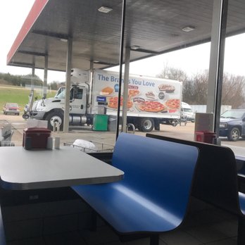 Exxon Travel Center - a view of the outside of a restaurant - Convenience Stores Near Me - Saltillo, Mississippi Exxon Travel Center - a view of the outside of a restaurant - Convenience Stores Near Me - Saltillo, Mississippi