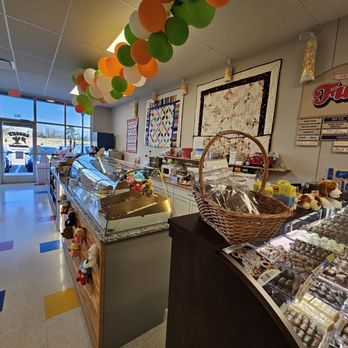 Chuck's Homemade - Ice Cream & Frozen Yogurt Near Me - Southport, North Carolina Chuck's Homemade - Ice Cream & Frozen Yogurt Near Me - Southport, North Carolina