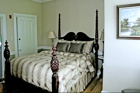 Morrill Mansion by null