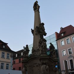 Vierröhrenbrunnen