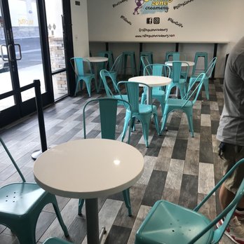 Rolling Zone Creamery - Seating - Ice Cream & Frozen Yogurt Near Me - Lawndale, California Rolling Zone Creamery - Seating - Ice Cream & Frozen Yogurt Near Me - Lawndale, California