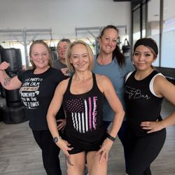 Fightgirl Fitness - Group photo