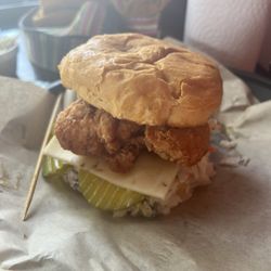 Chubbys Neighborhood Cafe - Southern Crispy BBQ Sandwich