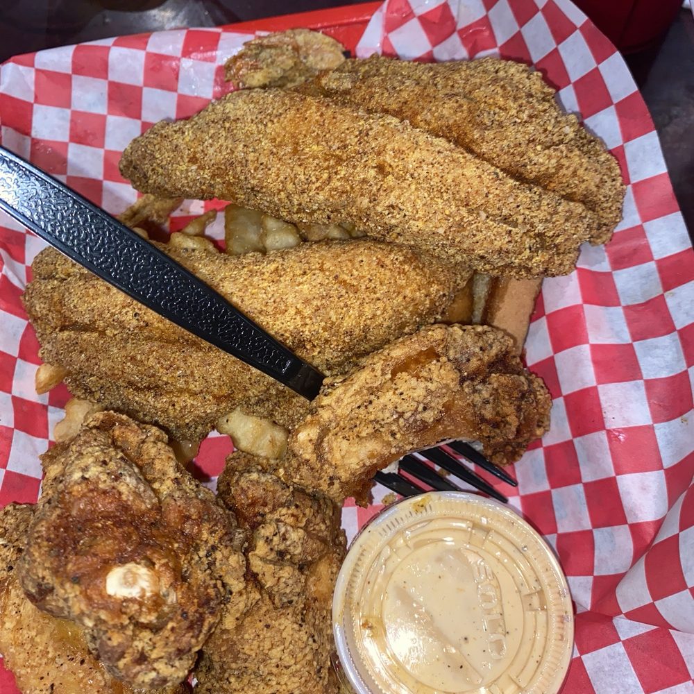 Thibodeaux's Authentic Cajun Cookin' - 2 fried fish, 2, shrimp & 4 wings - Cajun/Creole Near Me - Duncanville, Texas Thibodeaux's Authentic Cajun Cookin' - 2 fried fish, 2, shrimp & 4 wings - Cajun/Creole Near Me - Duncanville, Texas