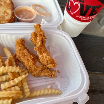 Raising Cane's Chicken Fingers - I ate 1/2 already . Delicious - Fast Food Near Me - Clovis, California