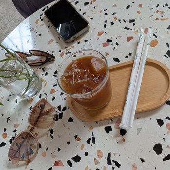 Driftaway Coffee - Coffee Spritz with kiwi notes - Coffee & Tea Near Me - Brooklyn, New York Driftaway Coffee - Coffee Spritz with kiwi notes - Coffee & Tea Near Me - Brooklyn, New York