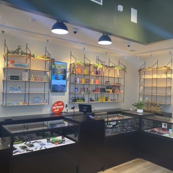 Late Bloomers NYC - Showroom - Cannabis Dispensaries Near Me - New York, New York Late Bloomers NYC - Showroom - Cannabis Dispensaries Near Me - New York, New York