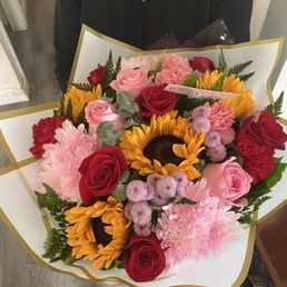 A beautiful $70 bouquet A beautiful $70 bouquet
