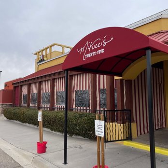 M'tucci's Twenty-Five - Front - Italian Near Me - Albuquerque, New Mexico