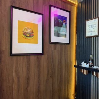 Epik Burger - Interior decor - Burgers Near Me - Jacksonville, Florida