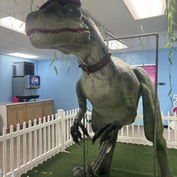 Jubilee Cake Studio - Dinosaur - Cupcakes Near Me - Mechanicsburg, Pennsylvania Jubilee Cake Studio - Dinosaur - Cupcakes Near Me - Mechanicsburg, Pennsylvania