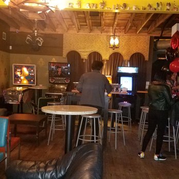 Joystick Gamebar - Seating Area - Arcades Near Me - Atlanta, Georgia