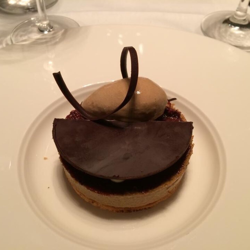 La Table d'Eugène - Chestnut ad chocolate dessert - French Near Me - Paris, 75 La Table d'Eugène - Chestnut ad chocolate dessert - French Near Me - Paris, 75