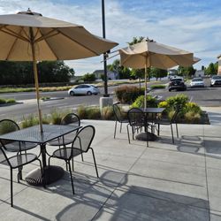 Wedgies - Outside seating