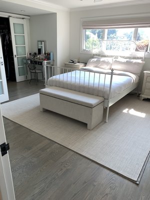 Bedroom | Dormitorio - At Amarilis, we also care about your budget! 💰 We offer high-quality cleaning services, attention to detail, reliable and punctual staff, flexible scheduling options, eco-friendly cleaning products at affordable prices. We don't compromise on quality, but we do provide cleaning solutions that fit your wallet. Enjoy a spotless space without breaking the bank! Contact us for more information on our special rates.

-------

¡En Amarilis también nos preocupamos por tu presupuesto! 💰 Ofrecemos servicios de limpieza de alta calidad, atención al detalle, personal confiable y puntual, opciones de horarios flexibles, productos de limpieza ecológicos a precios asequibles. No comprometemos la calidad, pero ofrecemos soluciones de limpieza que se ajustan a su bolsillo. ¡Disfruta de un espacio impecable sin gastar mucho dinero! Contáctenos para más información sobre nuestras tarifas especiales.