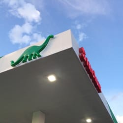 Sinclair - The Dino is so cute!