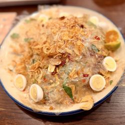 Buon Me Cafe - Mixed Rice Paper / Bánh Tráng Trộn