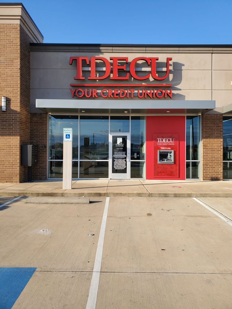 TDECU SPRING GOSLING Updated August 2025 5250, Ste E Spring, Texas