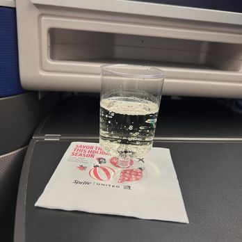 United Airlines - Airlines Near Me - Chicago, Illinois