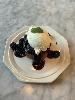 Atelier September by null