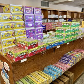 Vic's Wholesale - Wholesalers Near Me - Milwaukee, Wisconsin Vic's Wholesale - Wholesalers Near Me - Milwaukee, Wisconsin