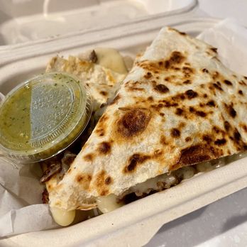 Tacos Y Mariscos Las Islitas - Quesadilla Con Carne with birria (pork) - VN - Food Trucks Near Me - Kahului, Hawaii Tacos Y Mariscos Las Islitas - Quesadilla Con Carne with birria (pork) - VN - Food Trucks Near Me - Kahului, Hawaii