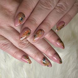 Chloe Nails