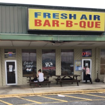 Fresh Air Bar-B-Que - Outdoor seating. - Barbeque Near Me - Macon, Georgia Fresh Air Bar-B-Que - Outdoor seating. - Barbeque Near Me - Macon, Georgia