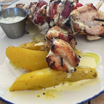 Saylor Beach House - Mediterranean Near Me - Greenport, New York