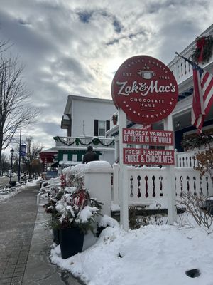 Zak & Mac's Chocolate Haus by null