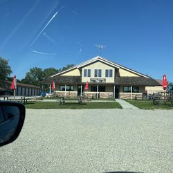 Nathan’s Lakeside Grill - The restaurant