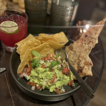 dLeña - Guacamole - Mexican Near Me - Washington, DC, District of Columbia