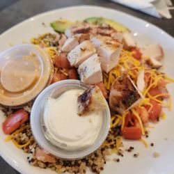 Offerdahl's Off-The-Grill - Fiesta bowl with chicken and quinoa