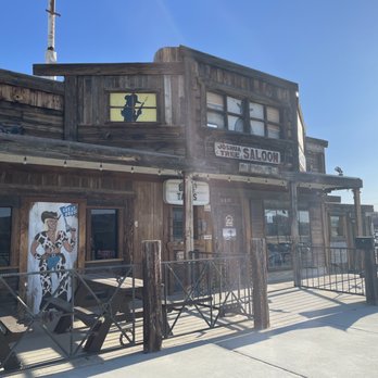 Joshua Tree Saloon - Dive Bars Near Me - Joshua Tree, California Joshua Tree Saloon - Dive Bars Near Me - Joshua Tree, California