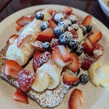 Shelly's Cafe - Delicious fresh fruit loaded on top. The bread was crispy on the outside, light and fluffy on the inside. Must order! - Breakfast & Brunch Near Me - Tampa, Florida Shelly's Cafe - Delicious fresh fruit loaded on top. The bread was crispy on the outside, light and fluffy on the inside. Must order! - Breakfast & Brunch Near Me - Tampa, Florida