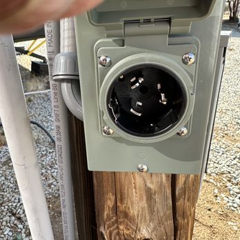 Gollery Electric - Electricians Near Me Gollery Electric - Electricians Near Me