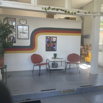Stranded Coffee - Seating area. - Coffee & Tea Near Me - San Antonio, Texas