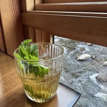 Heirloom Room - Mint julep - Steakhouses Near Me - Gatlinburg, Tennessee Heirloom Room - Mint julep - Steakhouses Near Me - Gatlinburg, Tennessee