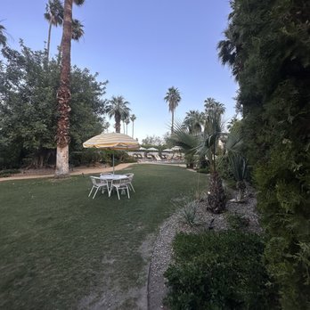 Melvyn’s at the Ingleside Estate - American Near Me - Palm Springs, California